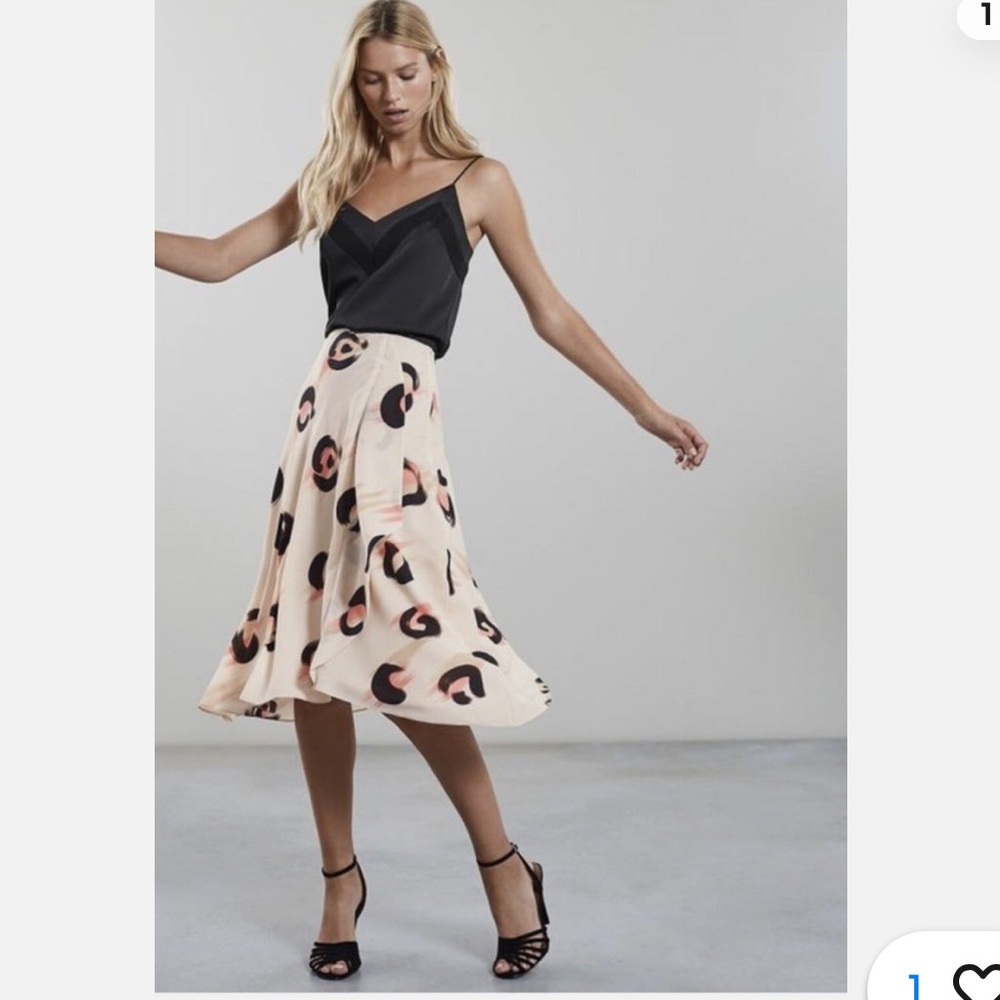 Size 2 Reiss Marson below knee print skirt with side ruffle